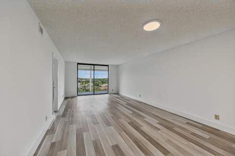2430 Deer Creek Country Club Boulevard #704-2, Deerfield Beach FL - photo 11 of 46