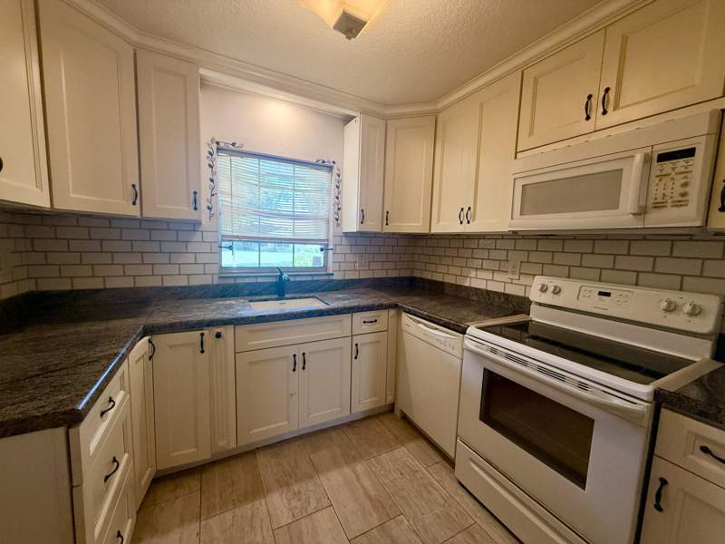 2 bedroom Condominium at 14100 Nesting Way #A, High Point Of Delray West Condo Sec 3, Delray Beach — photo 4