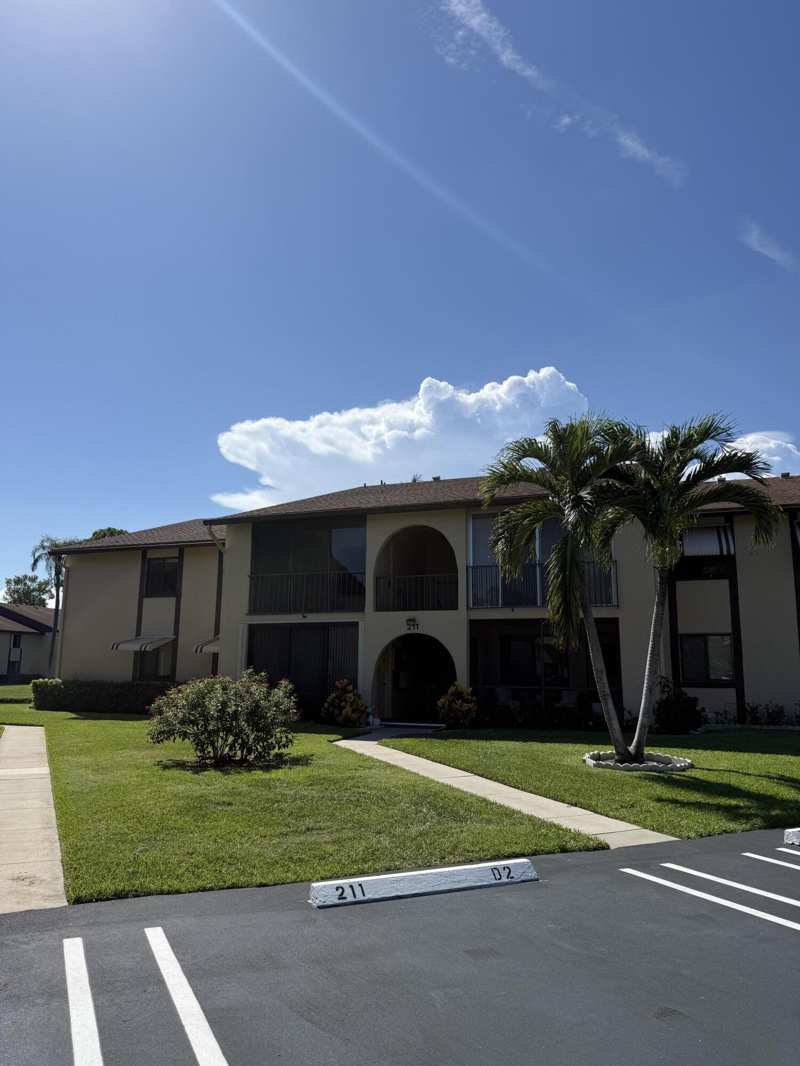 2 bedroom Condominium at 211 Pine Hov Circle #A-2, Pine Ridge South II Condo, Greenacres — photo 1