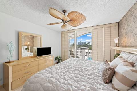 3210 S Ocean Boulevard #303, Highland Beach FL - photo 17 of 33
