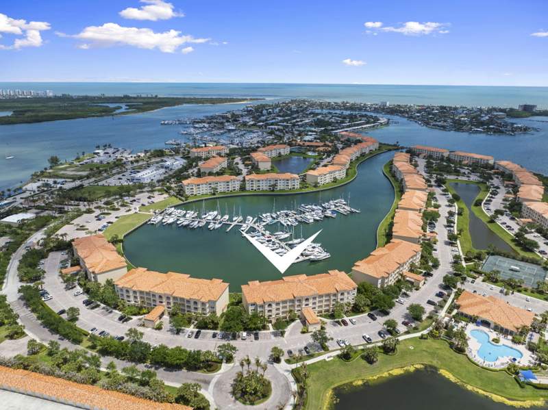 2 bedroom Condominium at 13 Harbour Isle Drive #Ph02, Harbour Isle West, Fort Pierce — photo 3