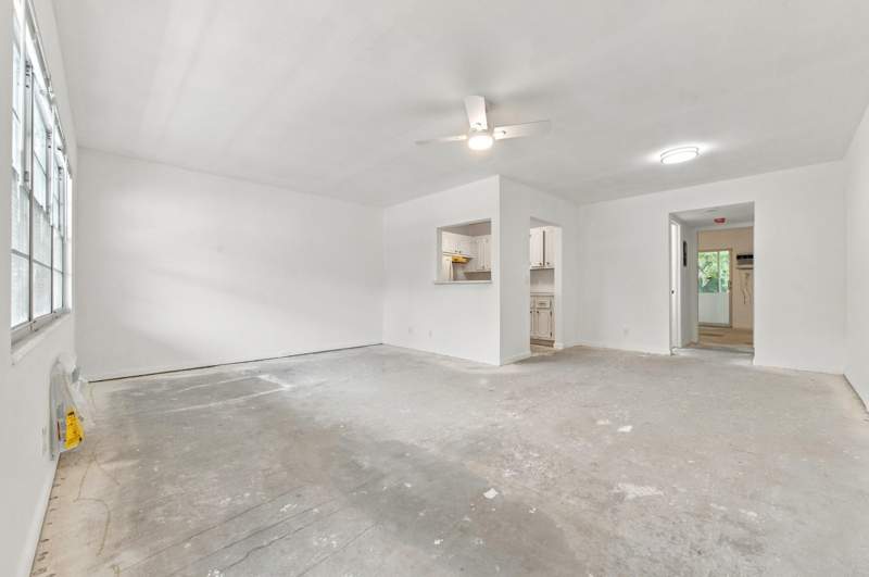 1 bedroom Condominium at 62 Oakridge #62, Oakridge E Condo, Deerfield Beach — photo 3