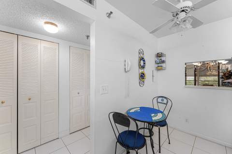 4700 Lucerne Lakes Blvd W #306, Lake Worth FL - photo 8 of 28