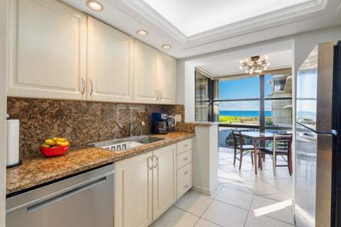 3200 S Ocean Boulevard #D-301, Palm Beach FL - photo 16 of 27