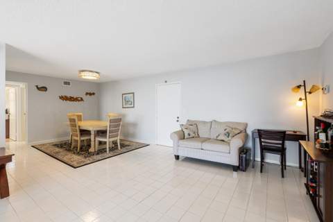3200 S Ocean Boulevard #D-301, Palm Beach FL - photo 7 of 27