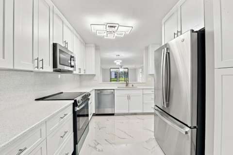 15324 Lakes Of Delray Boulevard #105, $300k–$500k for sale in Delray Beach
