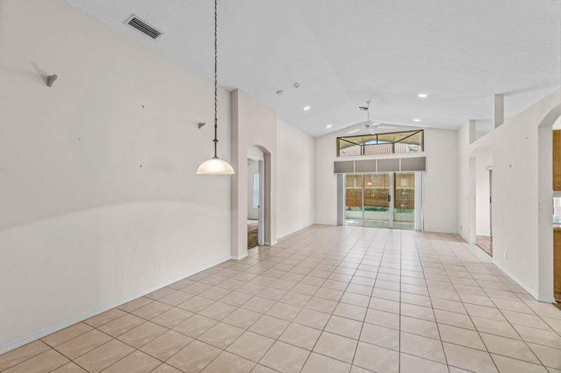 3 bedroom Single Family Residence at 7394 Modena Drive, San Marco, Boynton Beach — photo 5