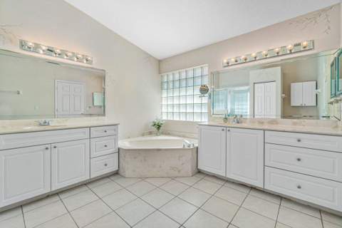 7394 Modena Drive, Boynton Beach FL - photo 19 of 31