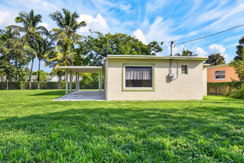 2 bedroom Single Family Residence at 1340 Longwood Street, Mercer Park, West Palm Beach — photo 5