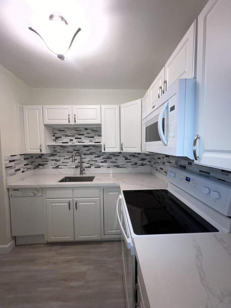 1 bedroom Condominium at 2555 NE 11th Street #508, Horizon House Condo, Fort Lauderdale — photo 3