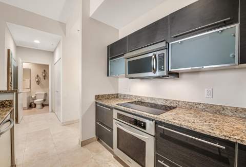 550 Okeechobee Boulevard #Lph-15, West Palm Beach FL - photo 17 of 58