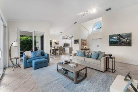 2514 Muir Circle, Wellington FL - photo 6 of 40