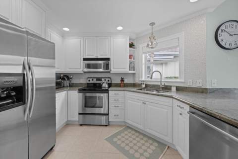 198 Birkdale Lane, Jupiter FL - photo 11 of 39