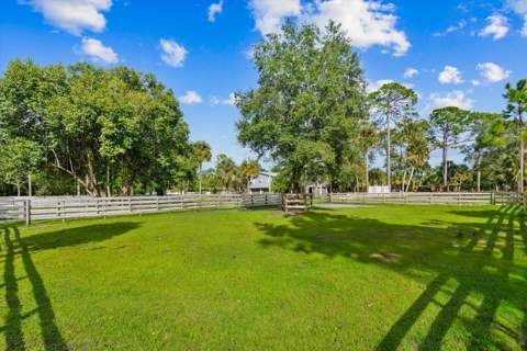 3509 C Road, Loxahatchee Groves FL - photo 16 of 32
