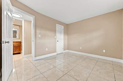 8285 Sunrise Lakes Boulevard #102, Sunrise FL - photo 23 of 31