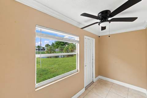 8285 Sunrise Lakes Boulevard #102, Sunrise FL - photo 24 of 31