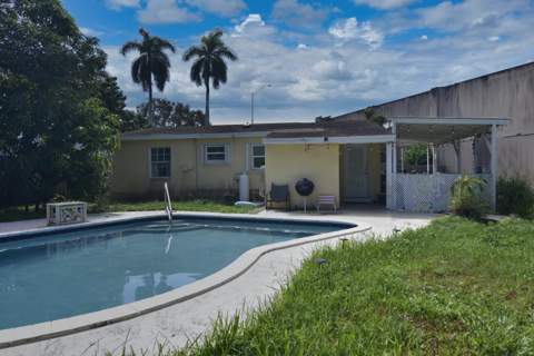 1335 Wellington Street, West Palm Beach FL - photo 21 of 25