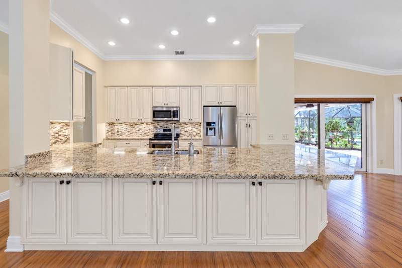5 bedroom Single Family Residence at 6038 NW 75th Way, Pine Tree Estates, Parkland — photo 2