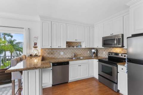 615 S Riverside Drive #7, Pompano Beach FL - photo 6 of 21