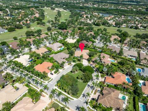 2476 Poinciana Lane, Weston FL - photo 11 of 57
