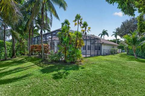 2476 Poinciana Lane, Weston FL - photo 12 of 57
