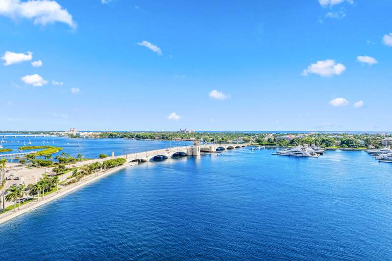 4 bedroom Condominium at 1100 S Flagler Drive #1101, Bristol Condo, West Palm Beach — photo 4