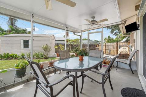 2766 New York Street, West Palm Beach FL - photo 20 of 29