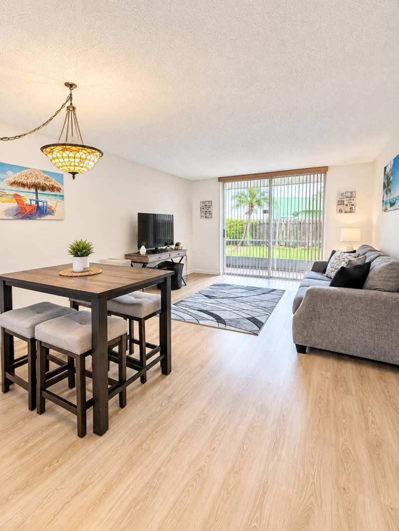 1 bedroom Condominium at 9150 NW Lime Bay Boulevard #114, Lime Bay Condominium 6, Tamarac — photo 1