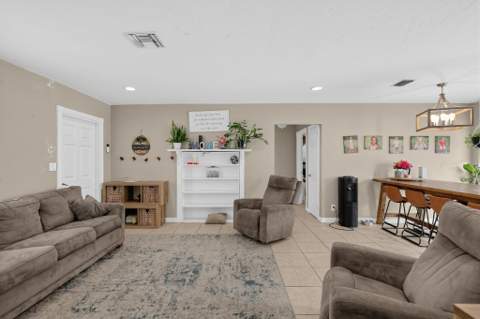 1403 Tahoe Court, Lake Worth FL - photo 8 of 29