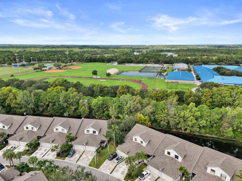 3 bedroom Townhouse at 1703 Landings Boulevard, Landings At River Bridge, Greenacres — photo 5