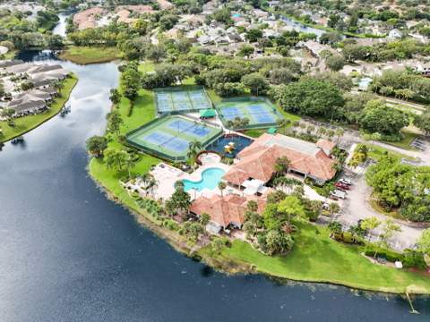 1703 Landings Boulevard, Greenacres FL - photo 12 of 62