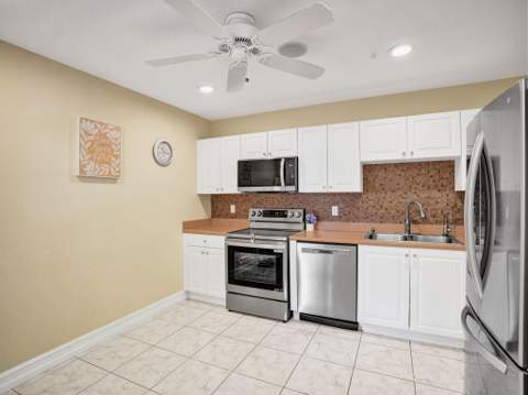 1703 Landings Boulevard, Greenacres FL - photo 21 of 62