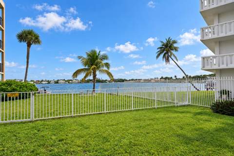 240 Croton Avenue #109, Lantana FL - photo 20 of 34