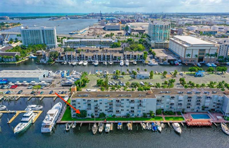2 bedroom Condominium at 1777 SE 15th Street #121, Cromwell East Condo, Fort Lauderdale — photo 3