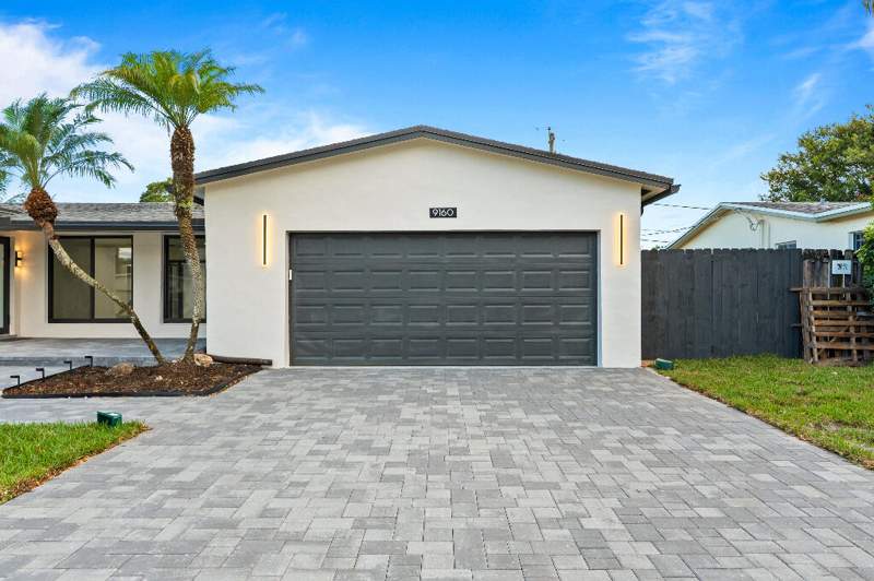 4 bedroom Single Family Residence at 9160 SW 54th Place, Cooper Estates Sec 1, Cooper City — photo 3