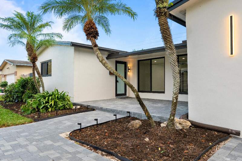 4 bedroom Single Family Residence at 9160 SW 54th Place, Cooper Estates Sec 1, Cooper City — photo 4