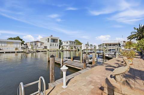 60 Aqua Ra Drive, Jensen Beach FL - photo 16 of 23