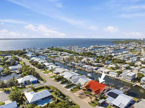 60 Aqua Ra Drive, Jensen Beach FL - photo 19 of 23
