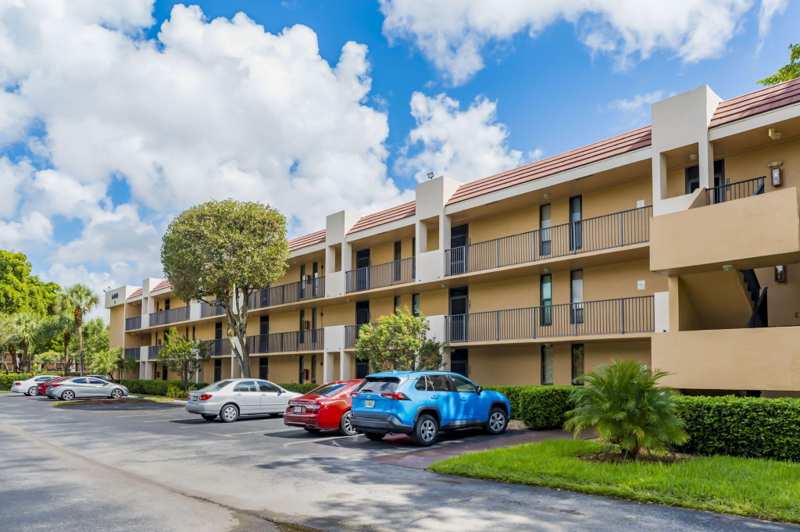 2 bedroom Condominium at 6427 Coral Lake Drive #303, Coral Gate Ix Condo, Margate — photo 1
