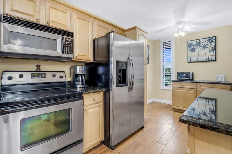 2 bedroom Condominium at 6427 Coral Lake Drive #303, Coral Gate Ix Condo, Margate — photo 5