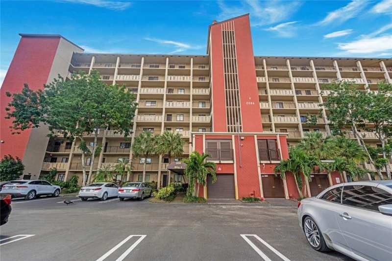 2 bedroom Condominium at 2206 S Cypress Bend Drive #208, Cypress Bend Condominium II, Pompano Beach — photo 1