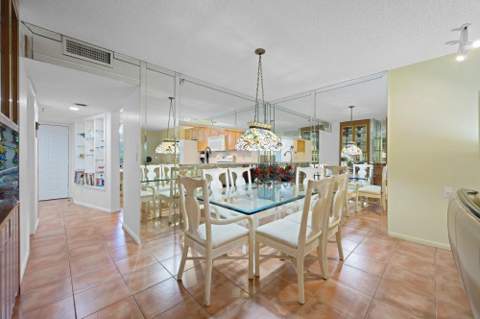 2206 S Cypress Bend Drive #208, Pompano Beach FL - photo 14 of 41