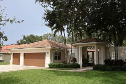 5705 NW 100Th Terrace, home for sale in Coral Springs 33076