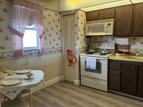 4629 Poinciana Street, Lauderdale-By-The-Sea FL - photo 14 of 31