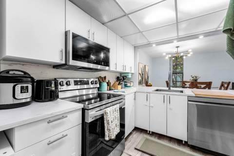 781 SE 1st Way, Deerfield Beach FL - photo 11 of 29