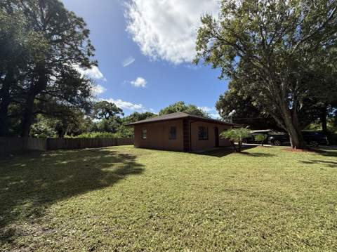 1825 Keystone Terrace, Fort Pierce FL - photo 9 of 21