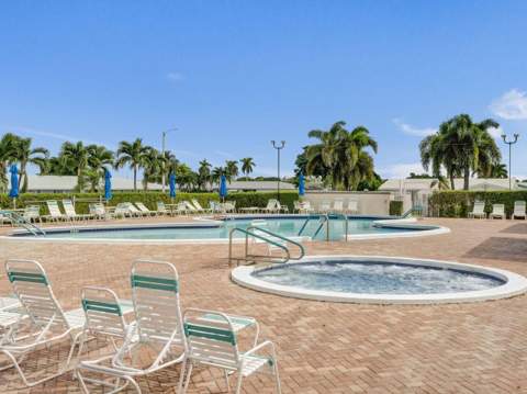 605 SW 21st Circle, Boynton Beach FL - photo 23 of 30