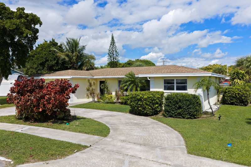 3 bedroom Single Family Residence at 2867 SE 1st Court, Dewey Heights, Boynton Beach — photo 1