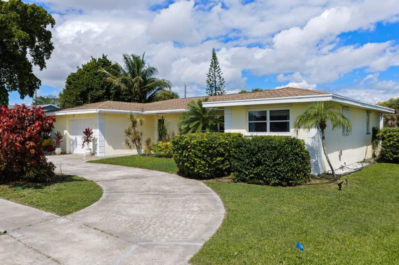 3 bedroom Single Family Residence at 2867 SE 1st Court, Dewey Heights, Boynton Beach — photo 2