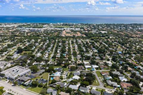 2867 SE 1st Court, Boynton Beach FL - photo 7 of 42